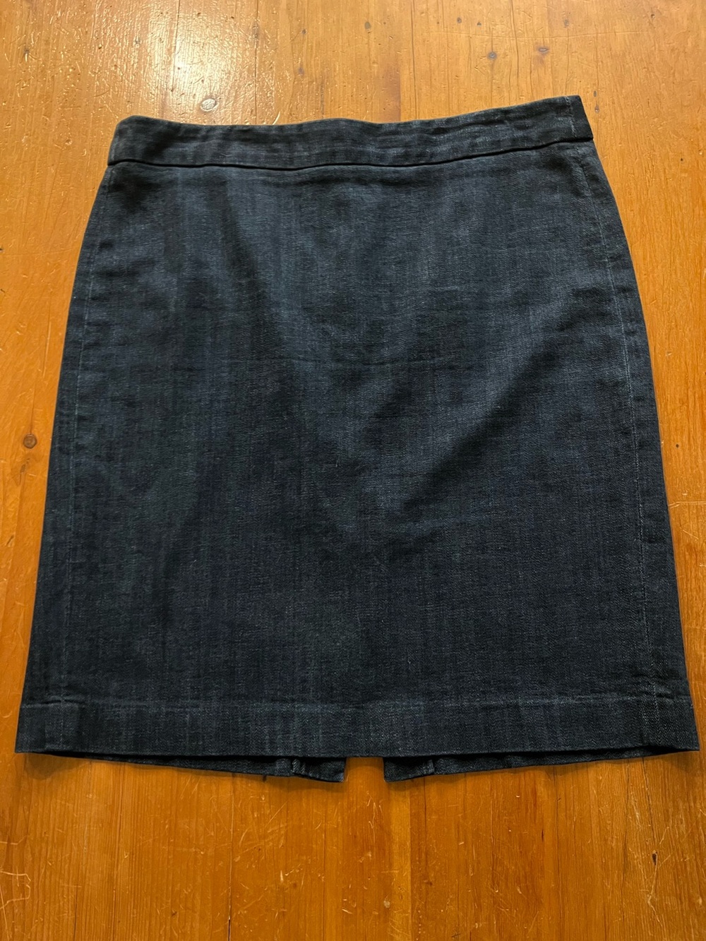J. Crew Stretch Dark Wash Denim Back Slit Minimalist Pencil Skirt Size 14